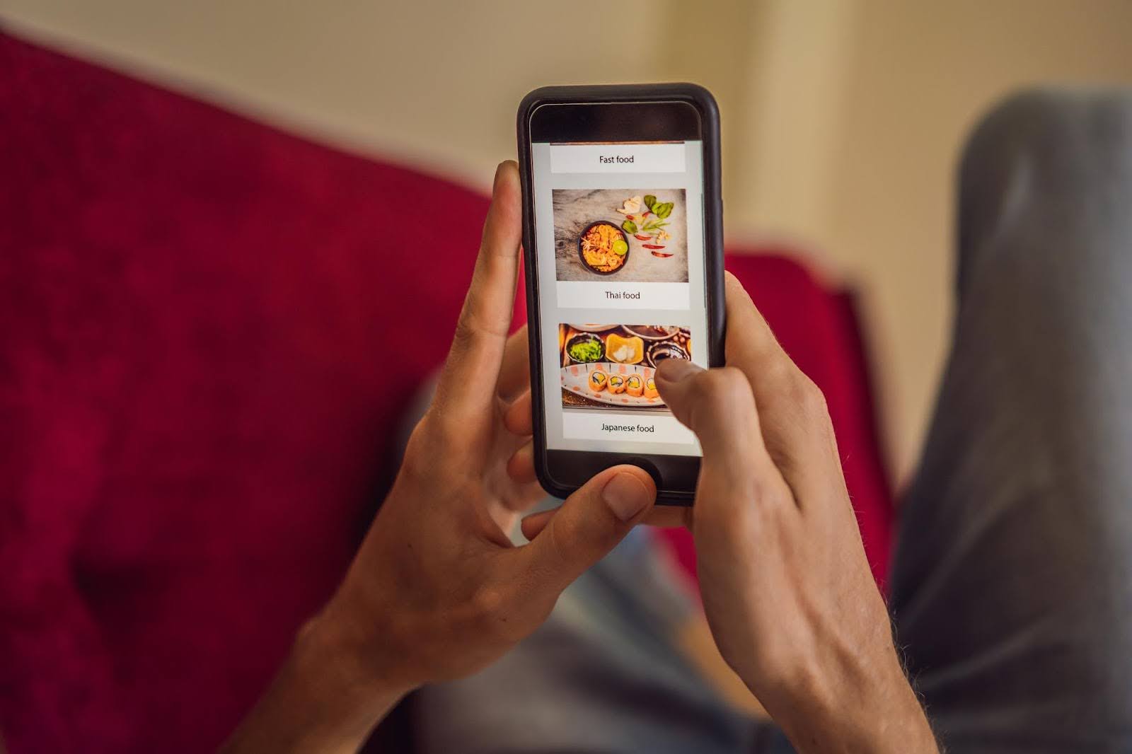 Иллюстрация: телефон — Как заработать деньги на e-grocery